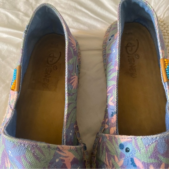Ubuntu Lilo and Stitch Disney Espadrille Loafer Slip On Shoes Size 9.5 - Picture 7 of 14